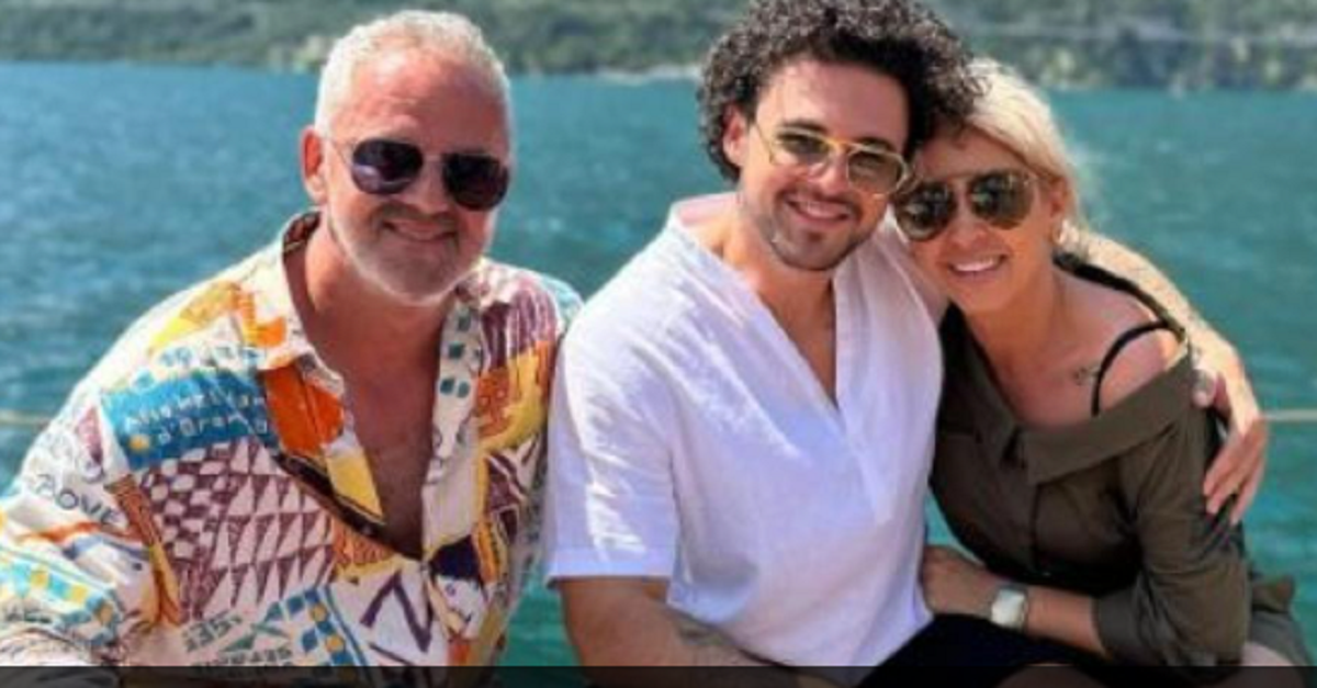 Cine sunt, de fapt, „socrii” Alexiei Eram, fiica Andreei Esca. Părinții lui Mario Fresh nu mai locuiesc în România