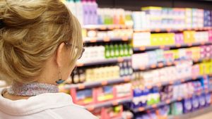 Cel mai dăunător iaurt din supermarketurile românești. Majoritatea românilor îl cumpără