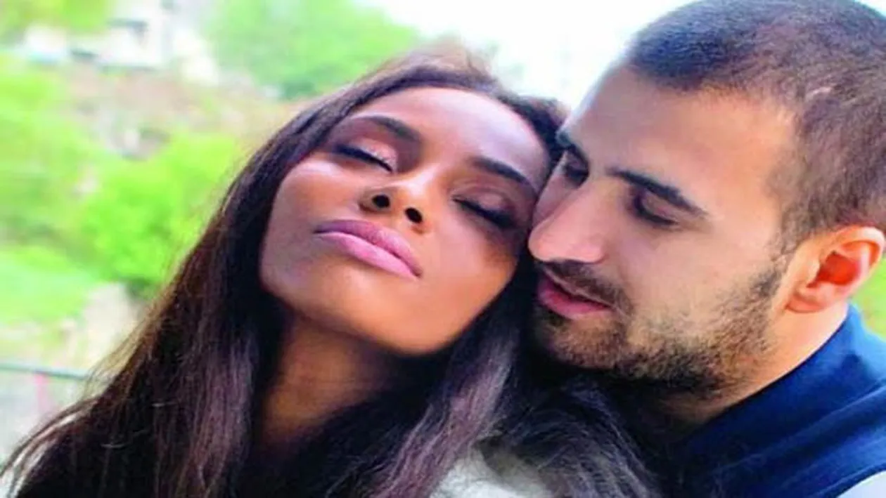 Nu rezistă unul fără celălalt! LAURETTE şi Mihai s-au împăcat! IMAGINI EXCLUSIVE cu cei doi îndrăgostiţi în parc