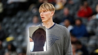 Fostul jucător NBA Kyle Singler, de nerecunoscut! „Nu am nicio putere, nu am casă. Am apelat la antrenor și toată lumea a întors capul”