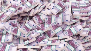 A intrat în vigoare legea prin care românii pot primi un miliard de euro pe o perioadă de 10 ani