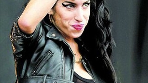 Amy Winehouse a dat Romania pe bautura!