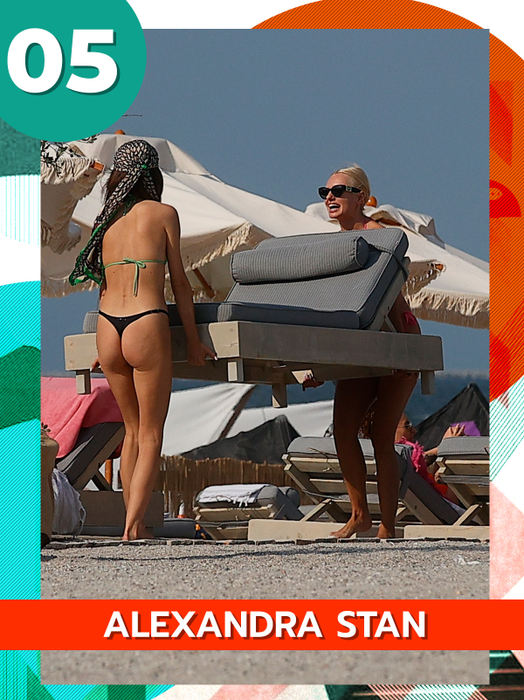 TOP 30 SEXY-VEDETE taaare jucăușe! Avem imaginile verii! Denisa Biță și Simona Trașcă s-au pupăcit, în timp ce Adelina Pestrițu și Roxana Vancea…