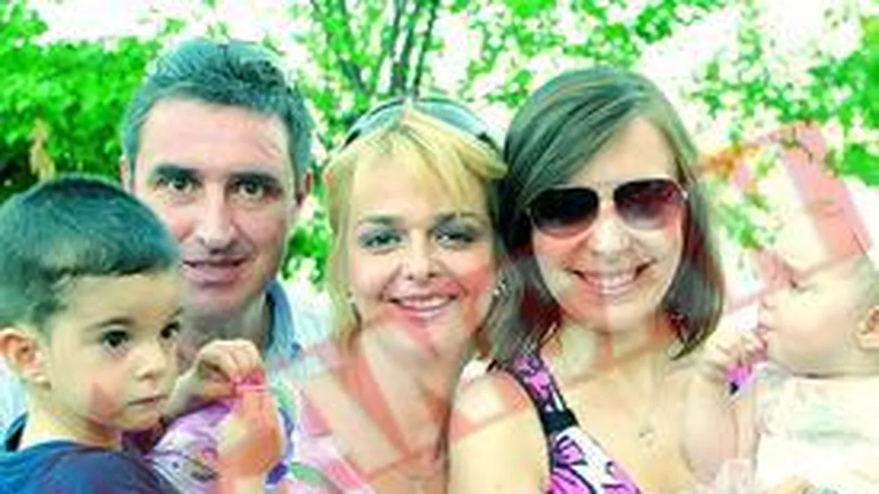 Se intalneste in ture cu Enache si cu grecul