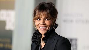 Fiul lui Halle Berry, în vârstă de 13 ani, ar vrea să depună mărturie împotriva mamei sale. Actrița este acuzată că l-ar fi agresat
