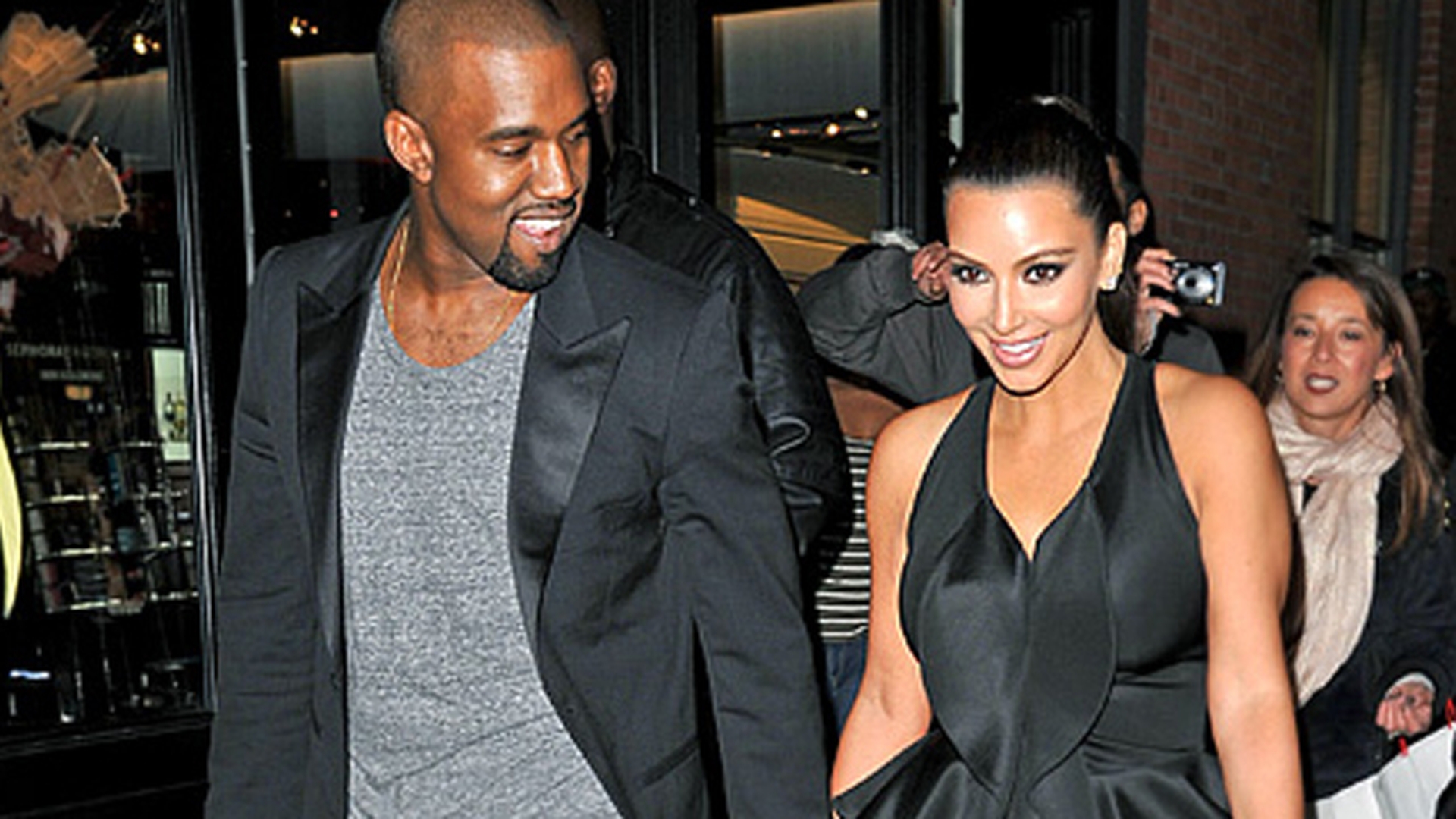 Au ales locul unde vor face nunta! In ce locatie indita se vor casatori Kim Kardashian si Kanye West