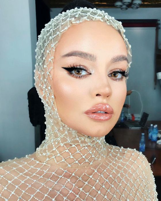 Iubita lui Dorian Popa, ipostază fără perdea pe internet! Cum s-a pozat Claudia