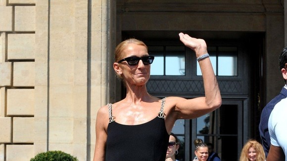 Paris, FRANCE  - Canadian singer Celine Dion steps out of her hotel, in Paris, France wearing chanel logo belt unitard.

BACKGRID UK 27 JUNE 2019, Image: 452008565, License: Rights-managed, Restrictions: RIGHTS: WORLDWIDE EXCEPT IN FRANCE, Model Release: no, Credit line: Profimedia, Backgrid UK