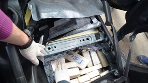 Cei doi olandezi care au încercat să intre în România cu 84 de kilograme de heroină au fost arestați