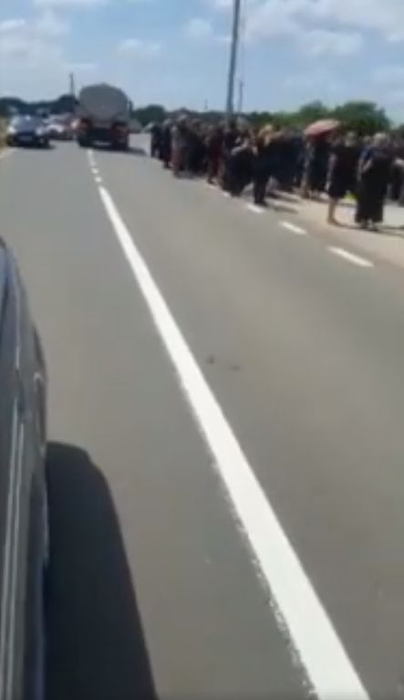 Șoferița care a plonjat cu BMW-ul în lacul Ghioroc, condusă pe utlimul drum cu drifturi și mașini tunate
