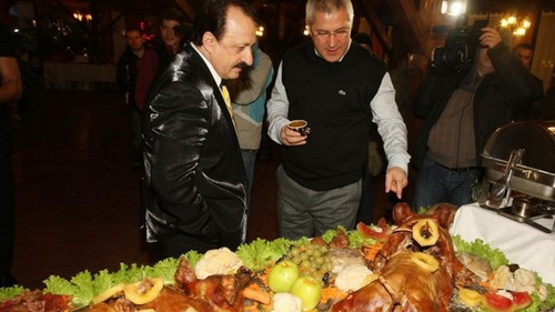 Viitorul patron al Rapidului, oficial, cel mai sarac om din fotbal! Afla aici totul despre Nicolae Cristescu!