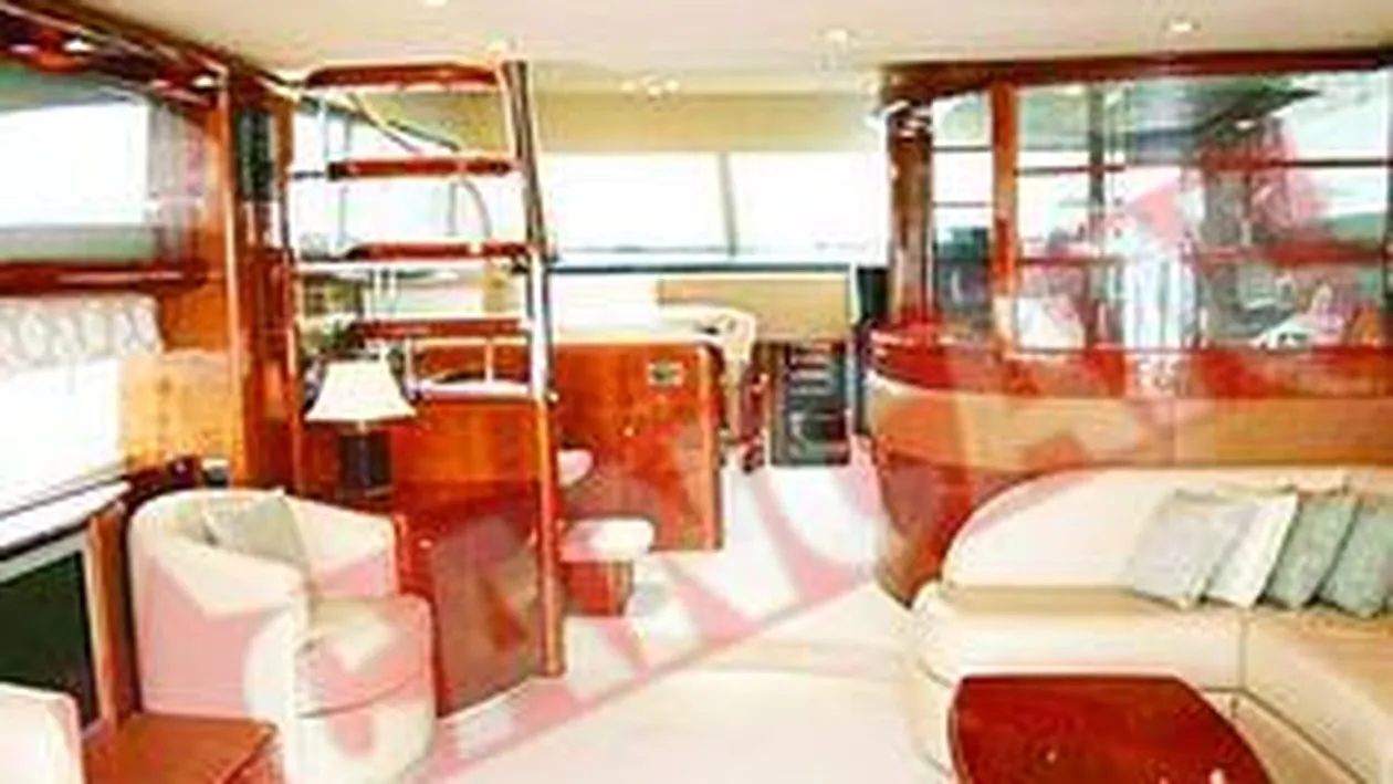 Si-a luat iaht de 2.368.000 euro!