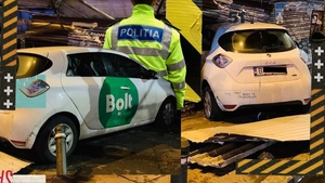 Un polițist a fost lovit intenționat cu mașina de un șofer Bolt. După ce agenții "l-au luat" cu radarul, i-a înjurat și...