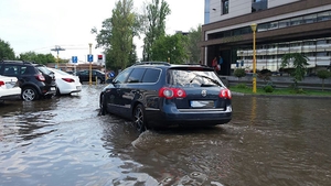 Dupa canicula, furtuni puternice! Vezi ce s-a intamplat la malul marii, in urma unei vijelii de proportii