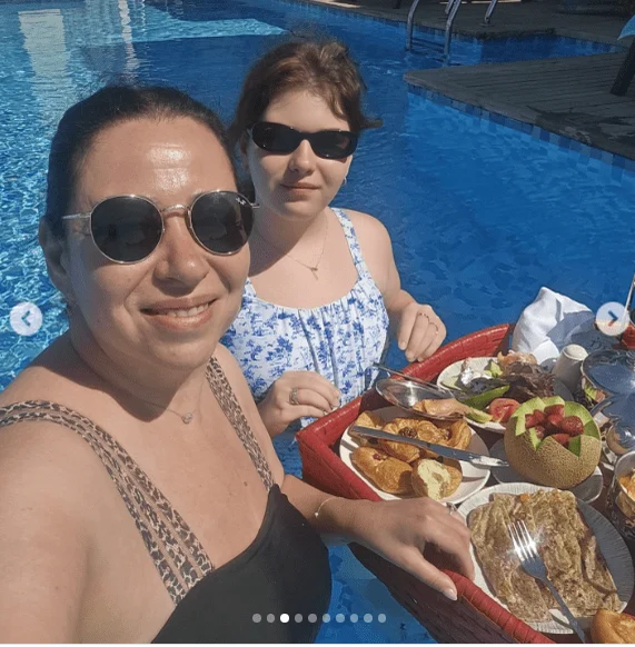 Oana Roman și-a petrecut ziua de naștere în Egipt. Cu cine a mers vedeta în vacanță: „Sunt recunoscătoare”