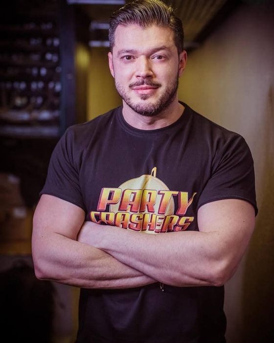 Victor Slav, un adevărat "vultur de noapte"