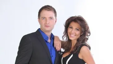 Cea mai tare manea a primaverii: Ce le place la lume/ E numai CANCAN TV/ Nu simt teama nu simt frica/ Cand stiu c-apare Ilinca