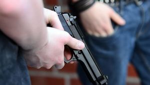 Suspectul turc din atacul armat din Centrul Vechi, arestat înainte de a părăsi țara. Era împreună cu doi complici