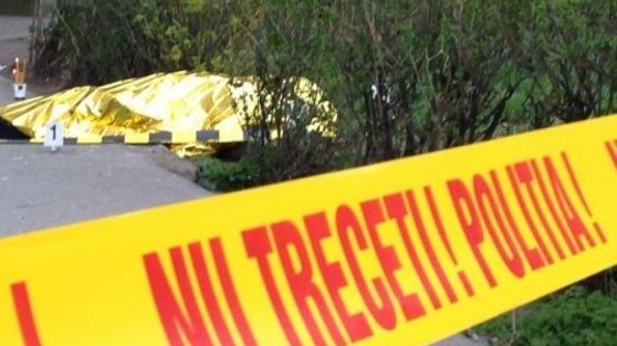O tânără din București s-a sinucis, aruncându-se de la etajul 10