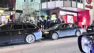 Se întâmplă în România! Copil rănit de concubinul mamei în timp ce mâncau la restaurant!