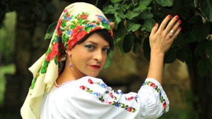 Mihai Petre si Andi Moisescu au băgat-o la mijloc pe "reporteriţa" Firoana de la Rebrişoara! Ce a ieşit, diseară la Cancan TV