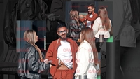Armin Nicoară s-a pus pe „ispitit” ziua în amiaza mare. Și-a ridicat tricoul în fața colegelor de breaslă