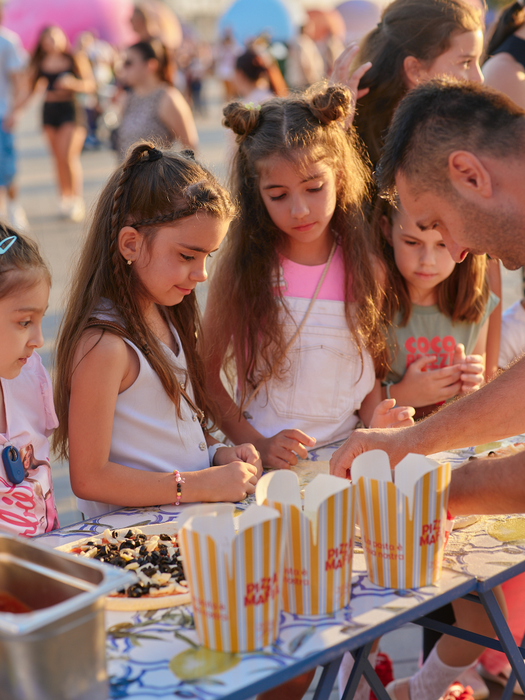 Peste 700.000 de vizitatori în primele două săptămâni. NIBIRU extinde programul dedicat familiilor și anunță Family Fest.