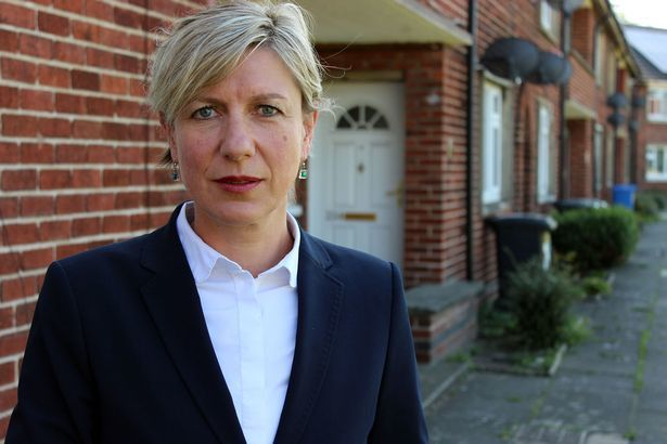 Doliu în televiziune. Fosta jurnalistă BBC Liz MacKean a murit la 52 de ani