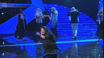 Concurentul psihedelic! Nimeni nu a inteles ce a vrut sa transmita Calin la Romanii au talent. Mihai Petre: Devii usor penibil