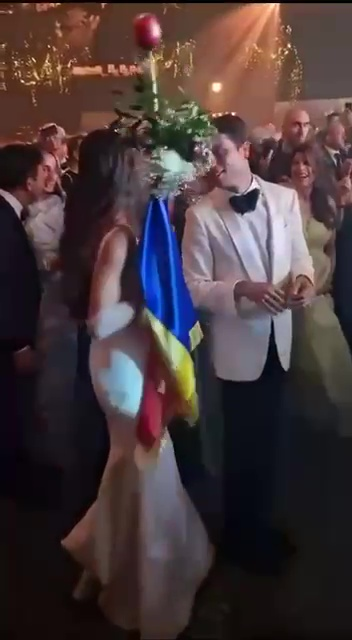 Ana Maria a luat tricolorul în mână