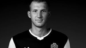 Un fotbalist de doar 22 de ani a murit în timpul antrenamentului pe care îl făcea în izolare: ”Suntem șocați!”