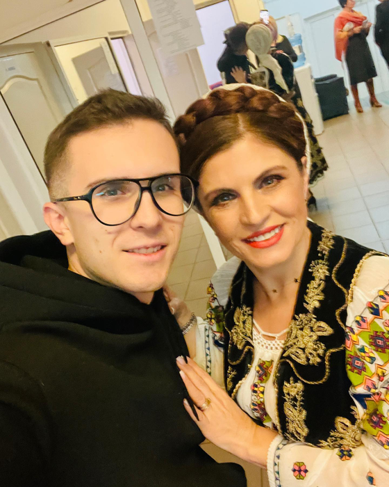 Mariana Ionescu Căpitănescu și fiul său au o relație foarte apropiată- sursa- social media
