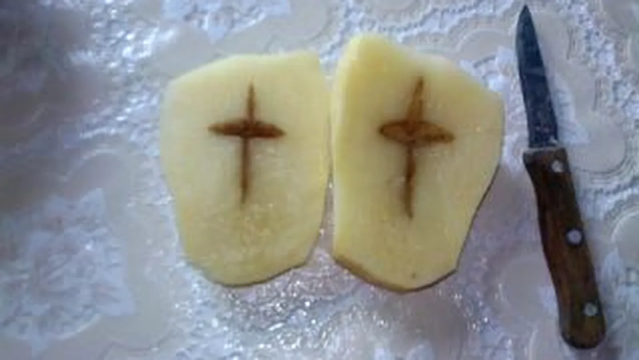 Un tulcean a gasit semnul crucii in interiorul unui cartof