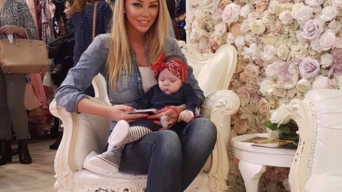 EXCLUSIV! Informaţii de ultimă oră de la botezul fetiţei Biancăi Drăguşanu. A pregătit UN MENIU REGESC!