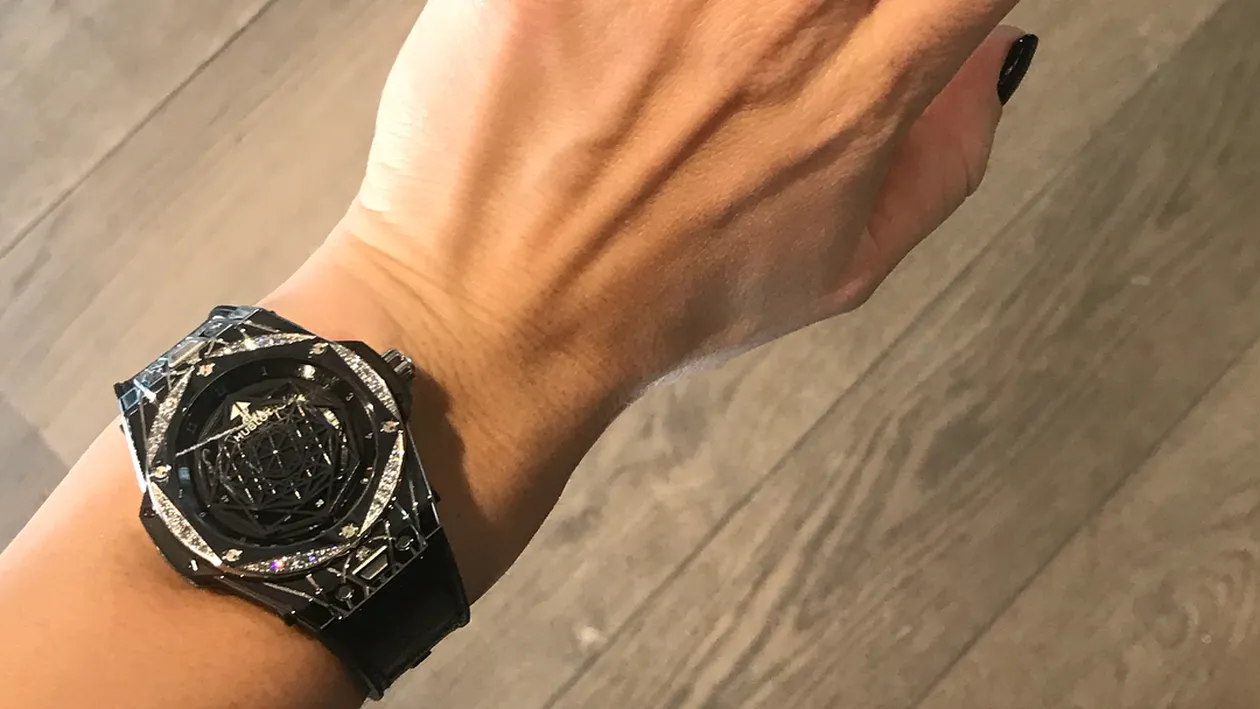 Simona Halep a primit un cadou cu totul şi cu totul special. ”Drăgut, dar vrem să vedem si inelul de la Tiffany's”