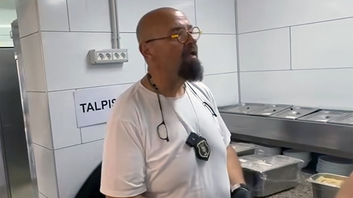 Ce a făcut patroana unui restaurant din Costinești, când l-a văzut pe Piedone. Cum a încercat să-l păcălească pe șeful ANPC