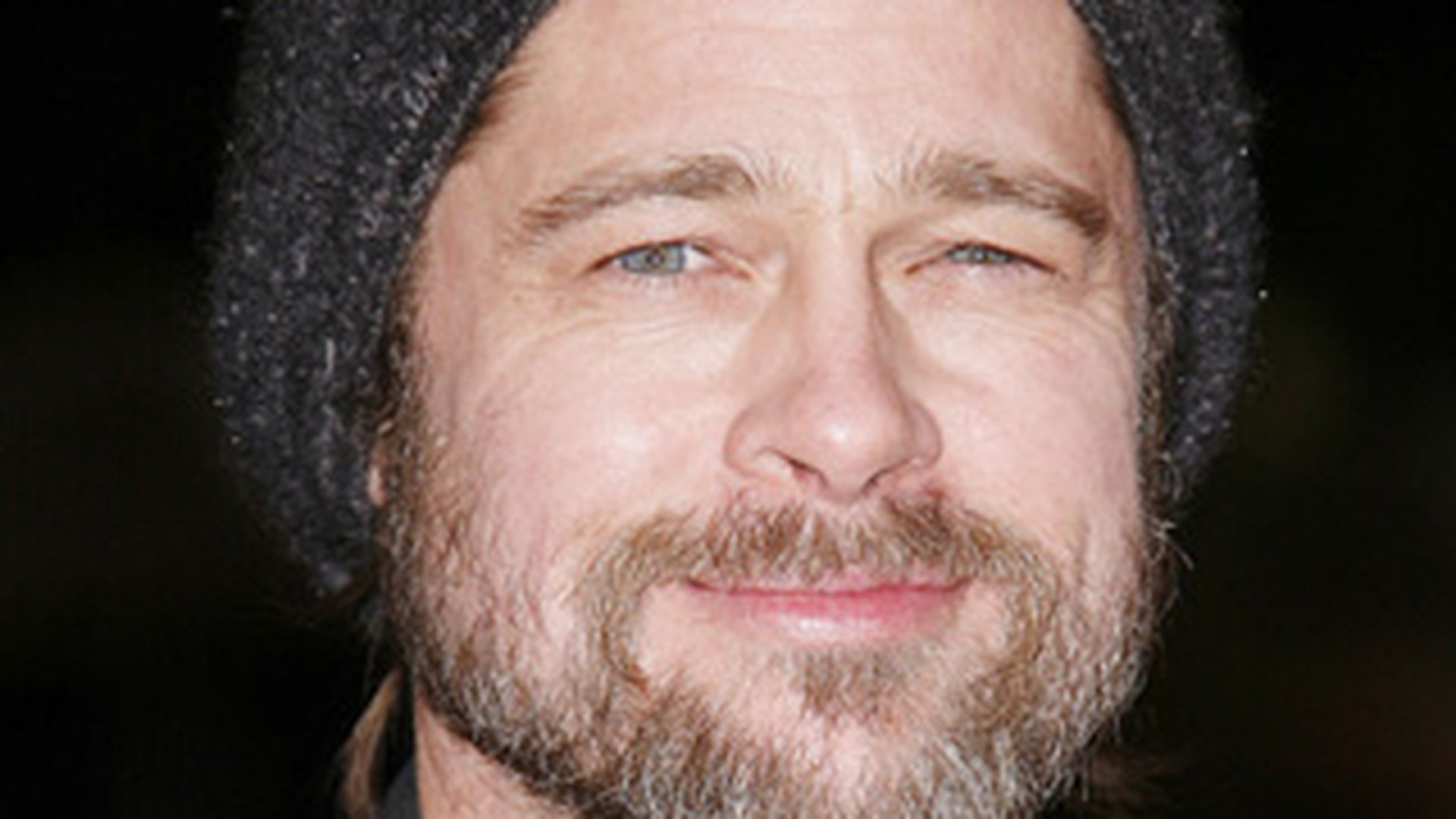 Brad Pitt vine la toamna in Romania