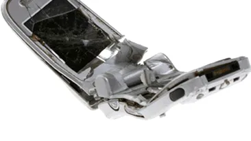 S-a impuscat din greseala, dar a fost salvat de telefonul mobil