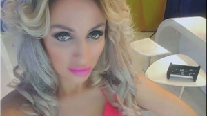 Sânziana Buruiană vrea să facă vedetă din fiica ei de doi ani! Și-a dus micuța la salon și…