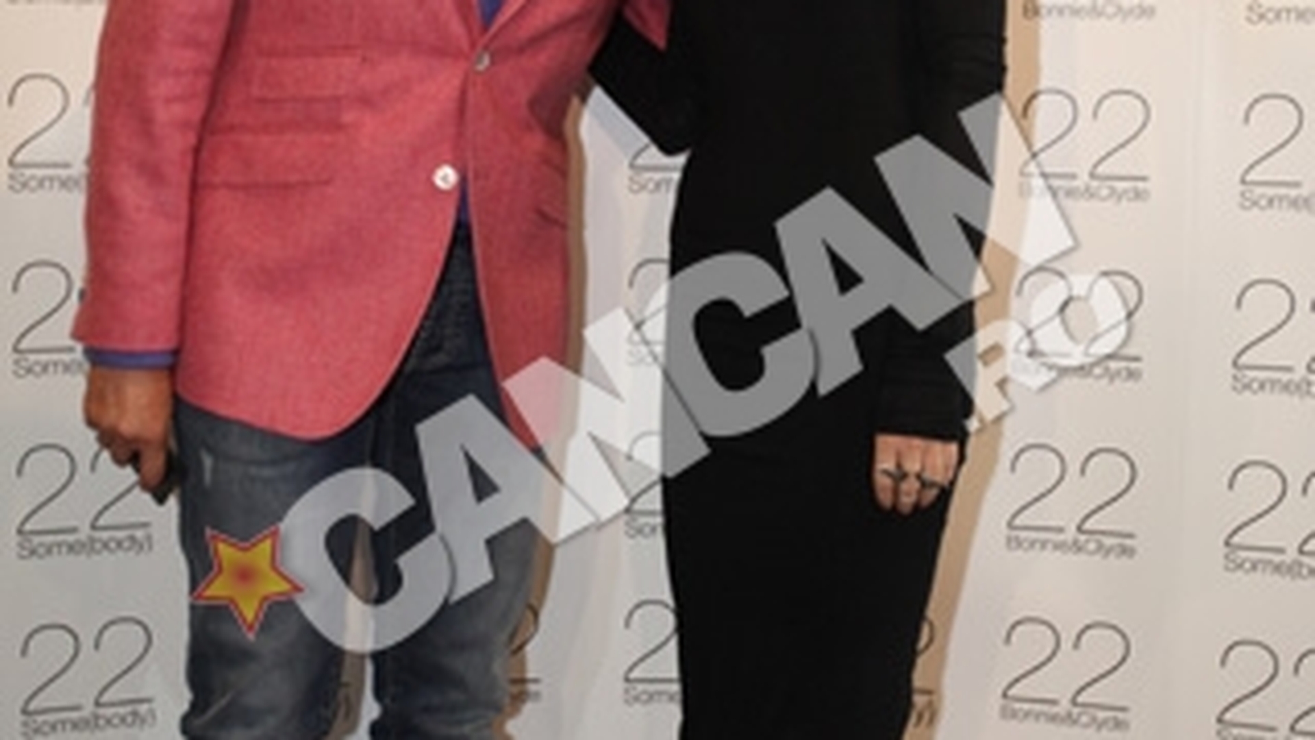 Lansare cu fast a creatoarei care si-a consolidat pozitia la Hollywood lucrand cu Jennifer Lopez sI Eva Longoria. Vedetele de top au dat buzna sa fie primele care poarta cele mai noi creatii Dana Budeanu
