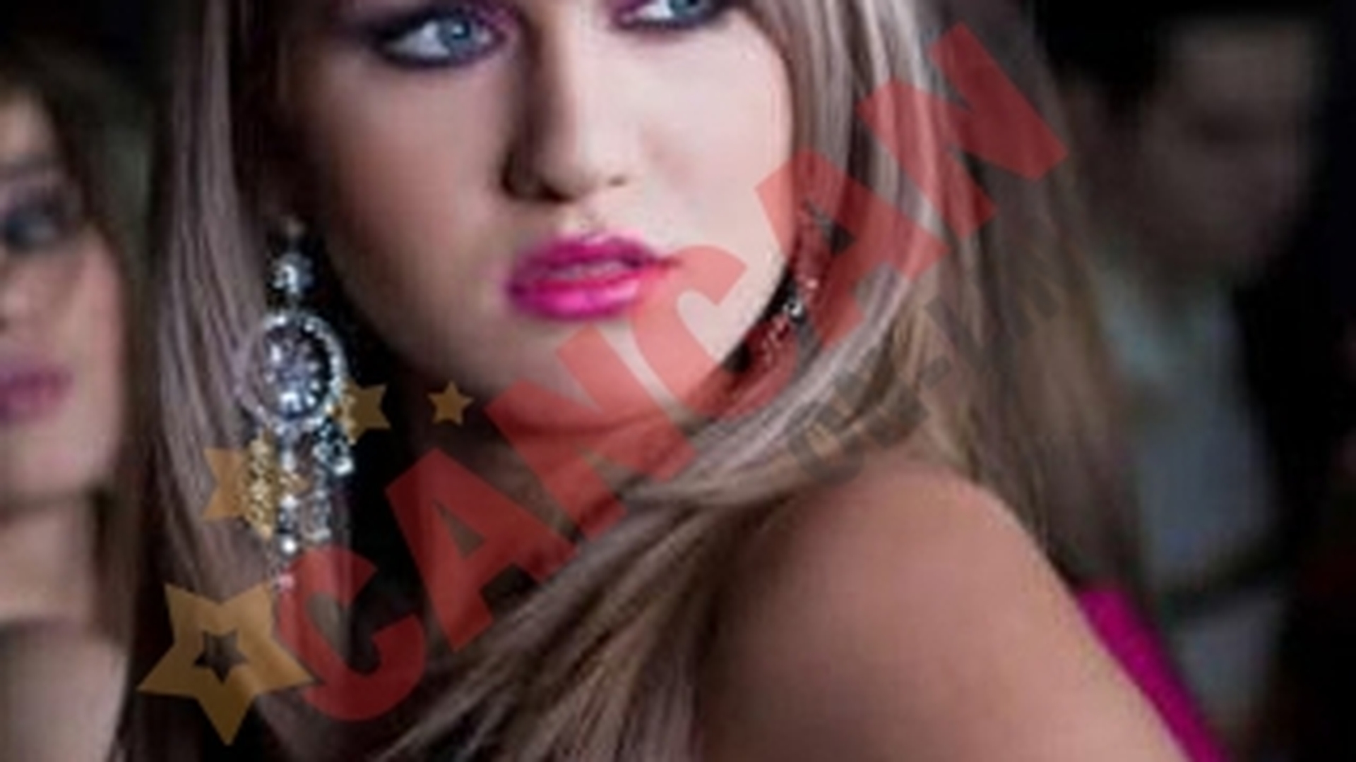 Marguerita, fiica Clejanilor, a ajuns model! Cantareata va prezenta lenjerie intima!