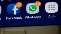 Noua metodă de furt la început de 2022, pe Whatsapp. Ce li se cere victimelor să facă? Atenție mare!