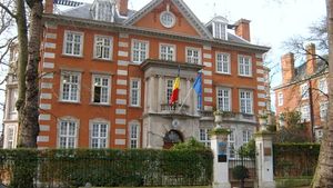 Ambasada României în Marea Britanie vrea înființarea a 71 de secții de vot pentru prezidențiale