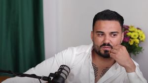 Jador caută mamă pentru copiii lui: "O îmbrac în bani"