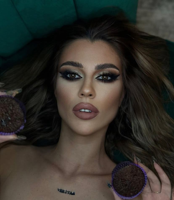 Mădălina Maricuț a primit lovitura de la Dany boy. (sursă - instagram.com)