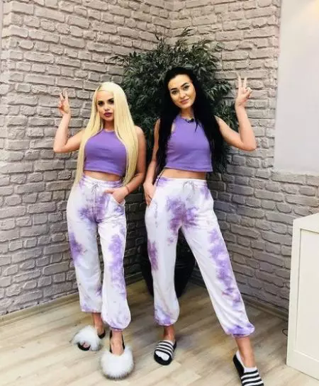 Cândva prietene, acum Berna și Bianca se duelează-n vorbe grele. (SURSA: INSTAGRAM.COM)