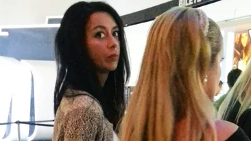 Blonda de la Bambi, prinsa pe picior gresit! Ce s-a vazut atunci cand Raluca s-a intors cu spatele