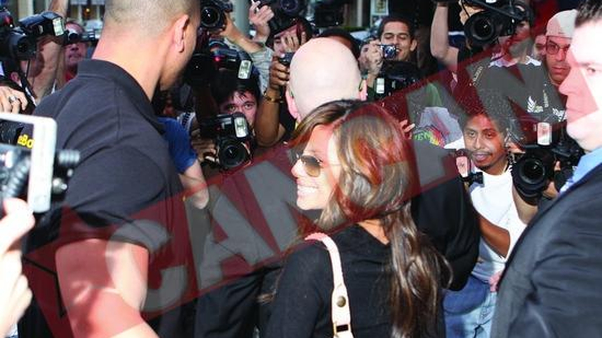 100 de paparazzi dupa Eva Longoria