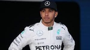 Lewis Hamilton, cel mai bun pilot din 2017 şi contract beton până în 2021!