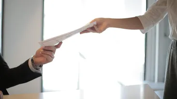 Toți românii trebuie să știe asta! E obligatoriu în România și se anulează documentele pe loc